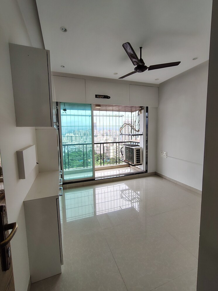 Living Room, kandivali west 3 Bedroom 900 Sq.Ft. Apartment In Kandivali West Mumbai 9222391
