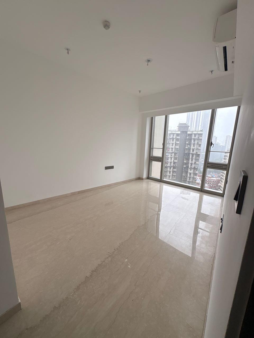 3 BHK + Servant Room Apartment For Rent in Lodha Kiara