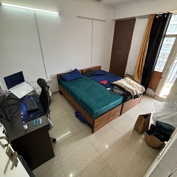 Room in 2 BHK Apartment at Arihant Harmony, Ashiana Greens – for Rent