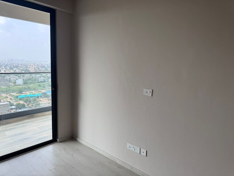 Room, vipul-world-plots 3 Bedroom 1243 Sq.Ft. Builder Floor In Sector 48 Gurgaon 9222404