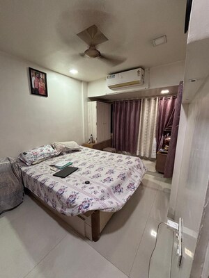 Bedroom in 1 BHK Apartment at Juinagar – for Sale