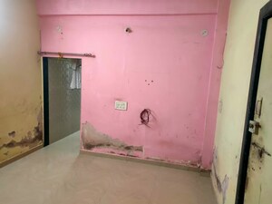 Room in 1 RK Apartment at Dhankawadi – for Rent