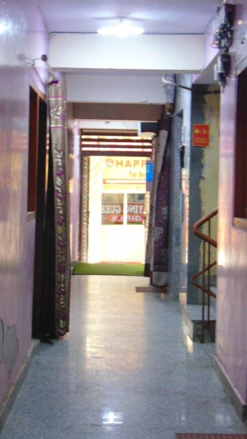 Building Lobby in  Pg at Sector 62 – for Rent