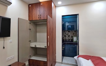 3 BHK Apartment For Rent in Ansal Plaza Sector-23, Sector 23