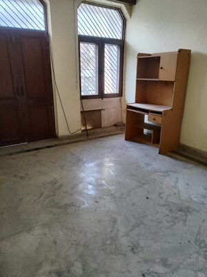 3 BHK Independent House For Rent in RWA Apartments Sector 50, Sector 50