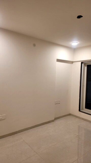 Room in 2 BHK Apartment at Sion – for Sale