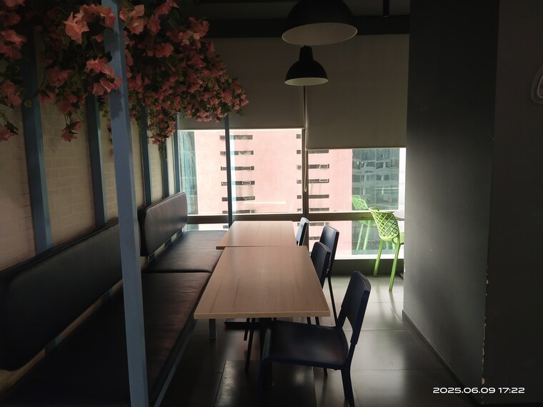 Team Area, lotus-nilkamal-business-park Commercial Office Space 7200 Sq.Ft. In Andheri West Mumbai 9222539