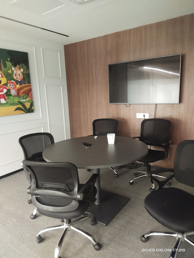 Team Area, lotus-nilkamal-business-park Commercial Office Space 7200 Sq.Ft. In Andheri West Mumbai 9222539