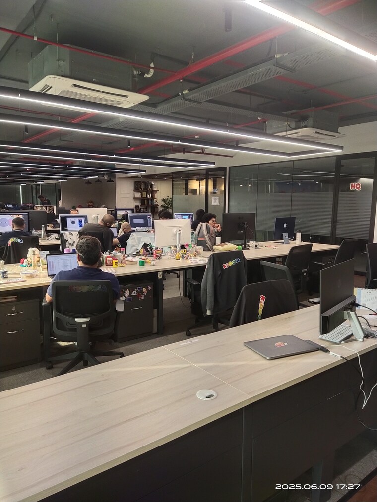 Balcony, lotus-nilkamal-business-park Commercial Office Space 7200 Sq.Ft. In Andheri West Mumbai 9222539