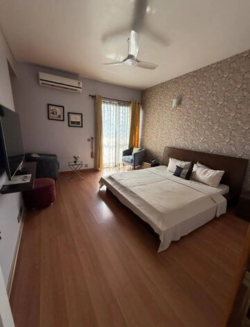 Bedroom in 3 BHK Apartment at Conscient Heritage Max, Sector 102 – for Rent