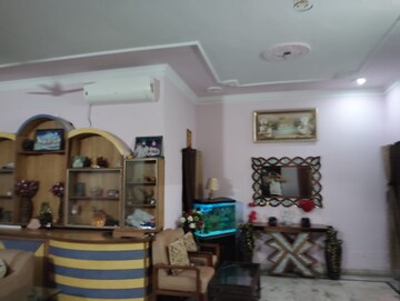 Living Room in 6+ BHK Independent House at Sector 68 – for Sale