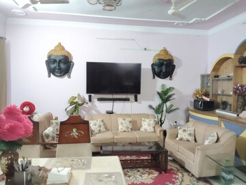 Living Room in 6+ BHK Independent House at Sector 68 – for Sale