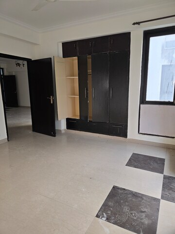 Kitchen in 3 BHK Apartment at Ansal Valley View Estate, Gwal Pahari – for Rent