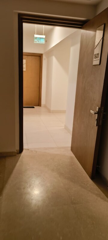 Room in 2 BHK Apartment at Godrej Woods, Sector 43 – for Sale