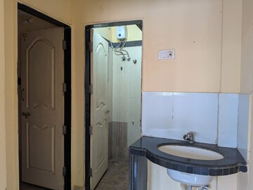 Bathroom in 1 BHK Apartment at Sapphire Lakeside, Powai – for Rent