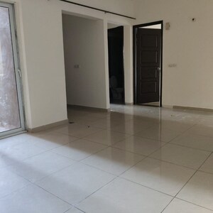 Room in 2 BHK Apartment at Wave Executive Floors, Bayana – for Rent