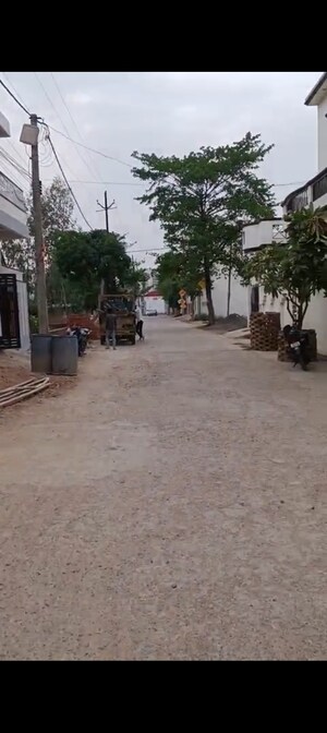 Parking in 3 BHK Independent House at Faizabad Road – for Sale