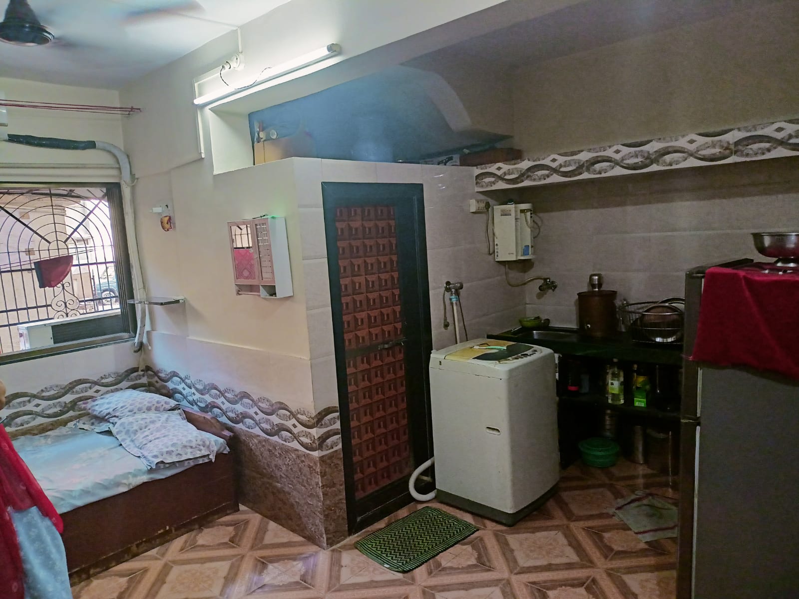 1 Rk  325 Sq.Ft. Apartment in Vandemataram CHS