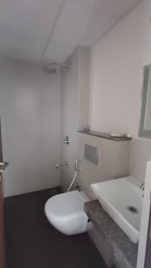 Master Bedroom in 2 BHK Apartment at Piramal Vaikunth, Balkum Pada – for Rent