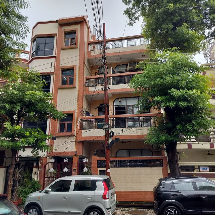 Exterior View, sector 20 Pg For Boys & Girls In Sector 20 9222915