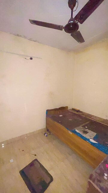 1 RK Builder Floor For Rent in Uttam Nagar