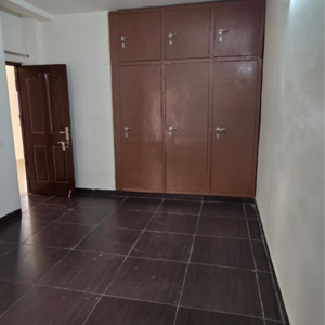 Room in 2 BHK Builder Floor at Wave Floors, Adhyatmik Nagar – for Rent