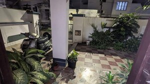 Team Area in 2 BHK Independent House at Gomti Nagar – for Rent