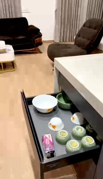 Team Area in 1 BHK Apartment at Yashcon Neon, Viman Nagar – for Rent