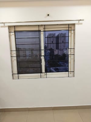 Room in 3 BHK Apartment at Aparna Cyber Commune, Nallagandla – for Rent