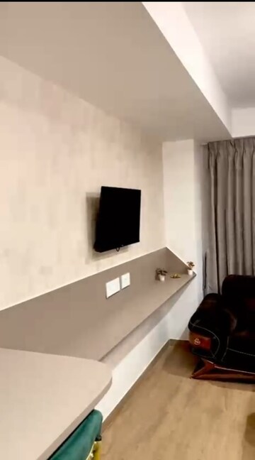 Team Area in 3 BHK Apartment at Konark Splendour, Kalyani Nagar – for Rent
