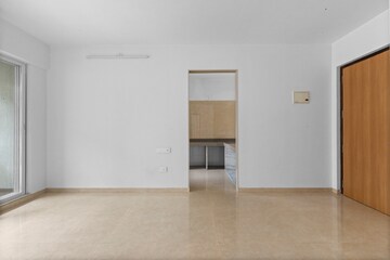 Room in 2 BHK Apartment at Shewalwadi – for Sale