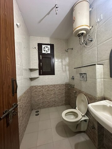 Bathroom in 3 BHK Apartment at Sector 15 ii – for Rent