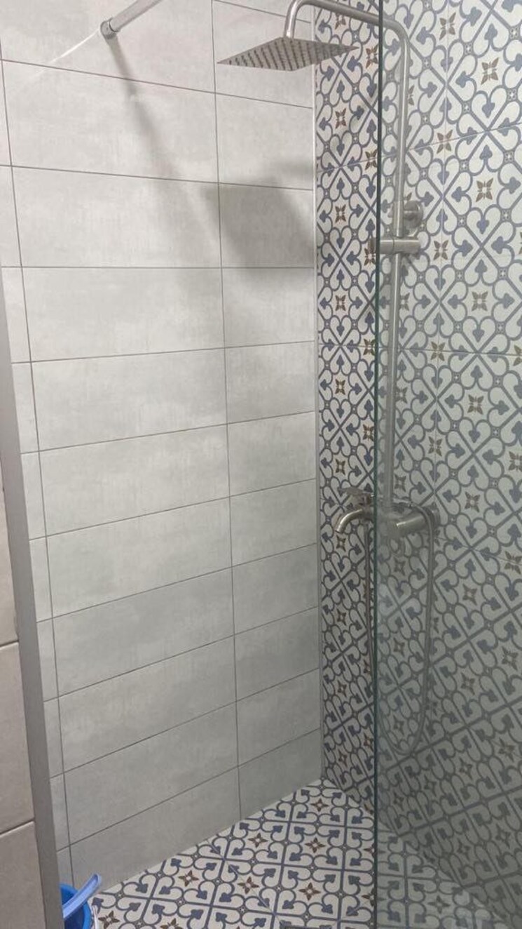 Bathroom, gaur yamuna city 3 Bedroom 1270 Sq.Ft. Builder Floor In Gaur Yamuna City Greater Noida 9223153