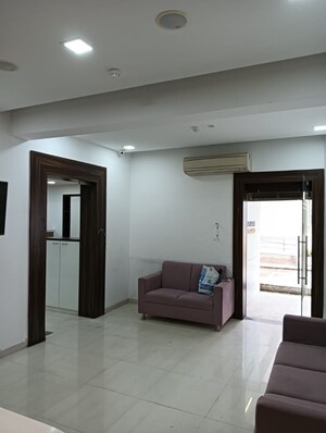 Room in  Office Space at Naupada – for Rent