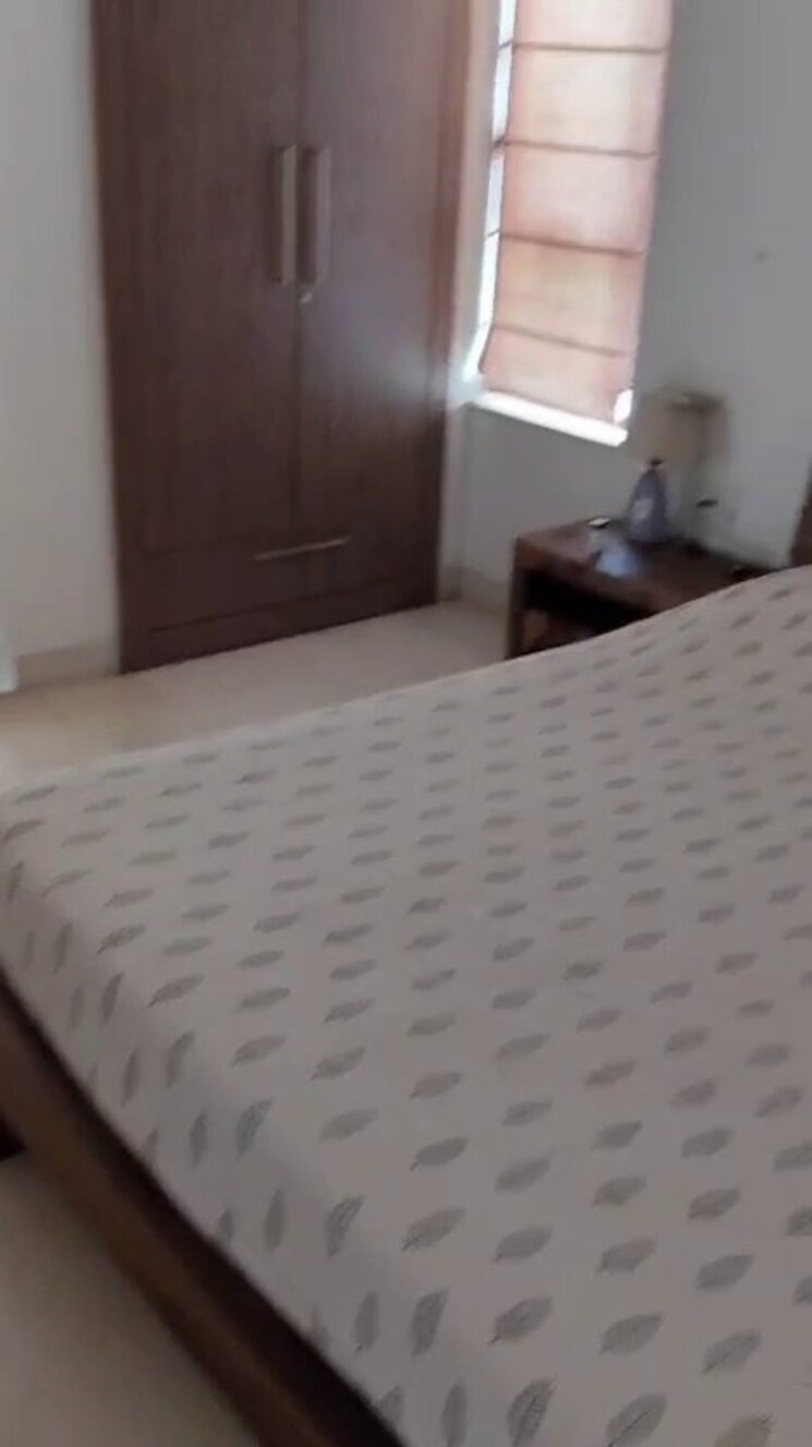 Bedroom, puri-diplomatic-greens-phase-i 3.5 Bedroom 2216 Sq.Ft. Apartment In Sector 111 Gurgaon 9223324