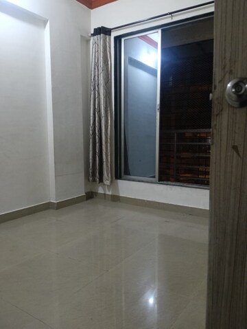 Room in 2 BHK Apartment at Kopar Khairane – for Rent
