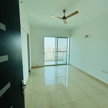 Room in 3 BHK Apartment at Gaur Saundaryam, Haibatpur – for Sale