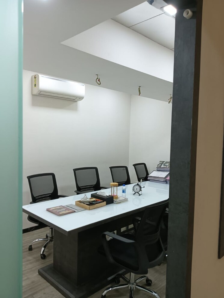 Kitchen, manpada Commercial Office Space 1500 Sq.Ft. In Manpada Thane 9223328