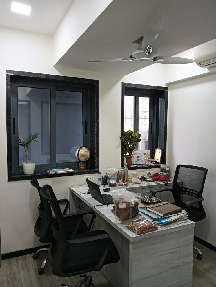 Gym, manpada Commercial Office Space 1500 Sq.Ft. In Manpada Thane 9223328