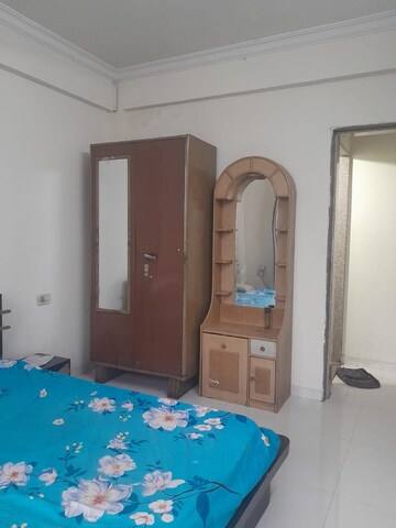 Room in 1 BHK Apartment at Kopar Khairane – for Rent