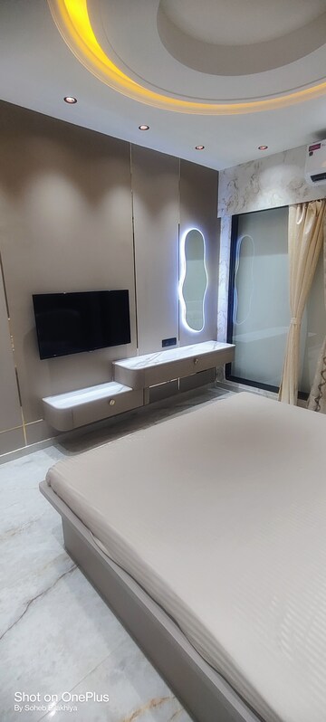 Furnished Amenities in 2 BHK Apartment at Oshiwara – for Sale