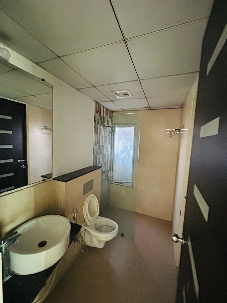 Bathroom, gaur-saundaryam 3 Bedroom 1595 Sq.Ft. Apartment In Haibatpur Greater Noida 9223341