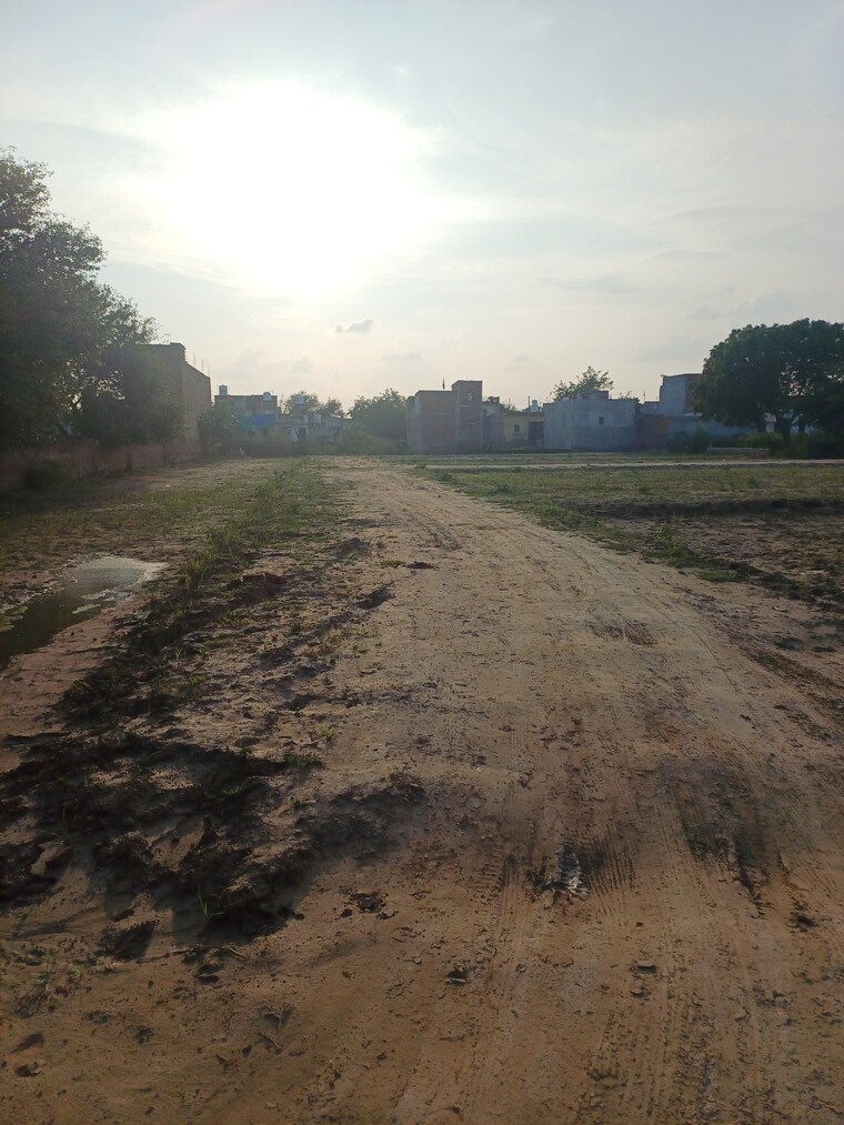 undefined, bhopani  67 Sq.Yd. Plot In Bhopani Faridabad 9223349