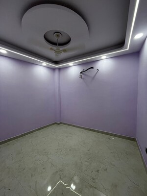 Room in 3 BHK Builder Floor at Govindpuri – for Sale