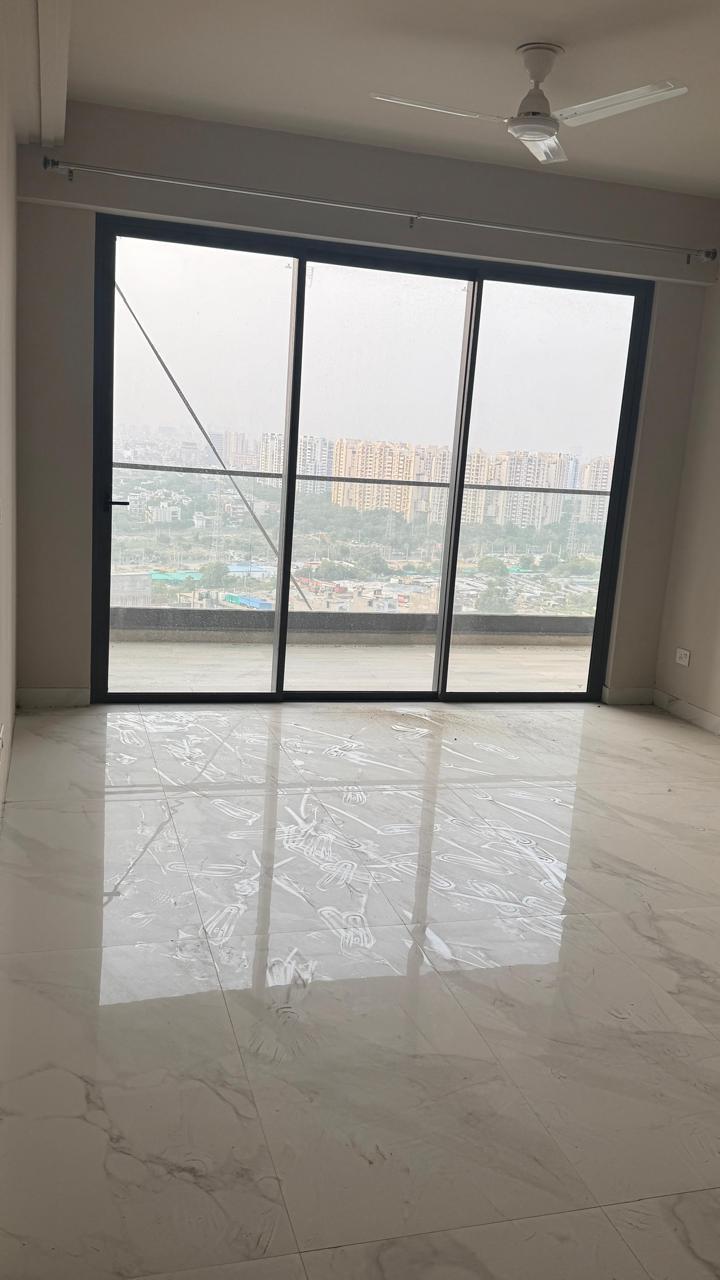 2 BHK Apartment For Sale in M3M Heights