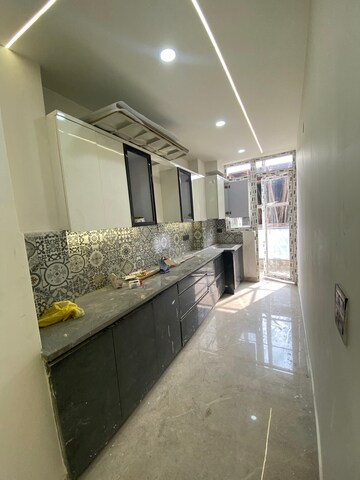 Kitchen in 3 BHK Builder Floor at Ultima 107, Sector 104 – for Sale