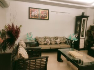 Living Room in 4 BHK Builder Floor at Kriti CGHS, Sector 21c – for Sale