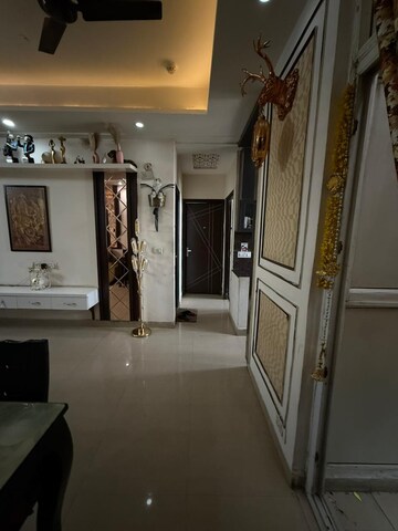 Building Lobby in 4 BHK Builder Floor at Shalimar Garden – for Sale