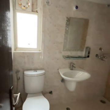 Bathroom in 2.5 BHK Apartment at Fusion Homes, Tech Zone Greater Noida – for Sale