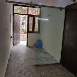 Room in 2 BHK Builder Floor at Malviya Nagar – for Rent